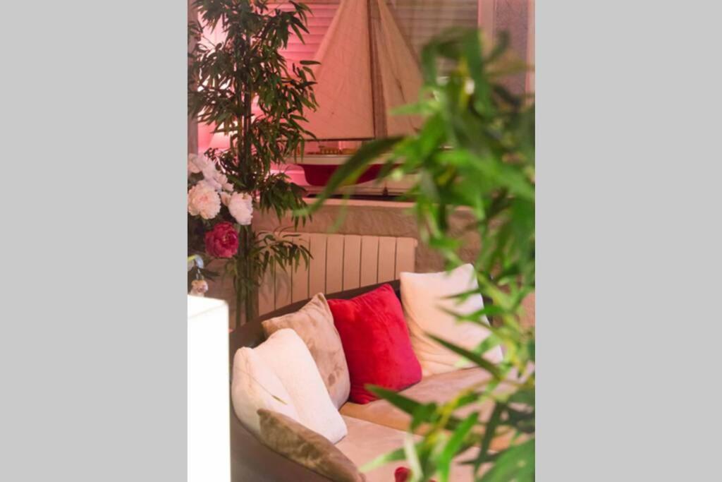 Gite Love Dream - Le Gite Romantique Ger  Eksteriør billede
